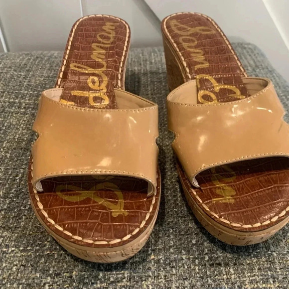 Size 9 Sam Edelman Tan Patent Leather Cork Wedge Platform Sandal - Picture 2 of 6